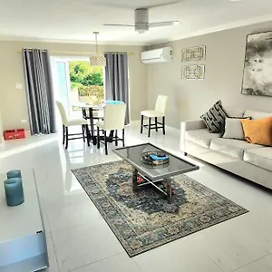 https://modern-luxury-2-bedroom-2-5-bathroom-townhouse.hotelsmontegobay.org